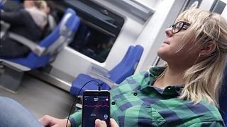 The blonde babe got a masturbation of her pussy in the train