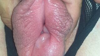 Amazing Sexy Amateur Girl Gets Her Juicy Pussy Pump Till Orgasm - She Screams Moans So Loud - Her Pussy Became so BIG